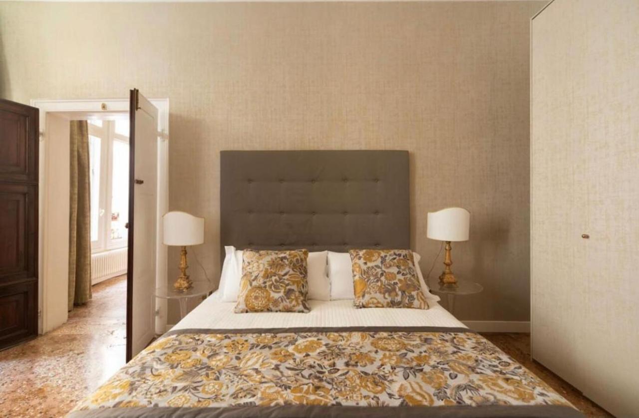 Venezia San Samuele Apartment Bagian luar foto